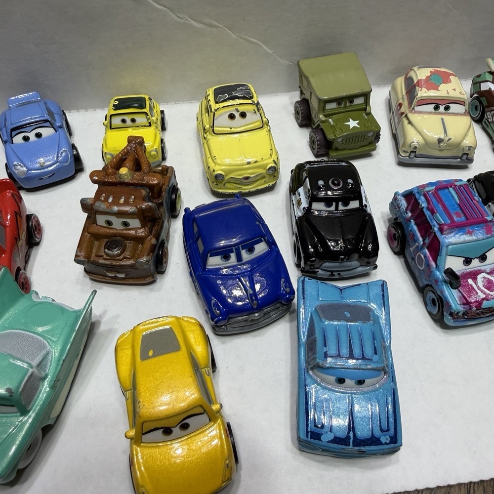 Disney Cars Mini Die Cast Racer Lot 29 Cars - Picture 9 of 16